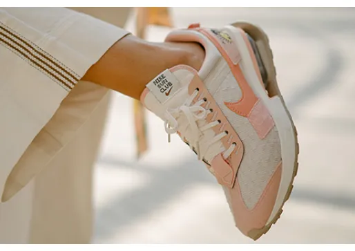 <b>Keep the summer with Nike Air Max Pre-Day SE</b>