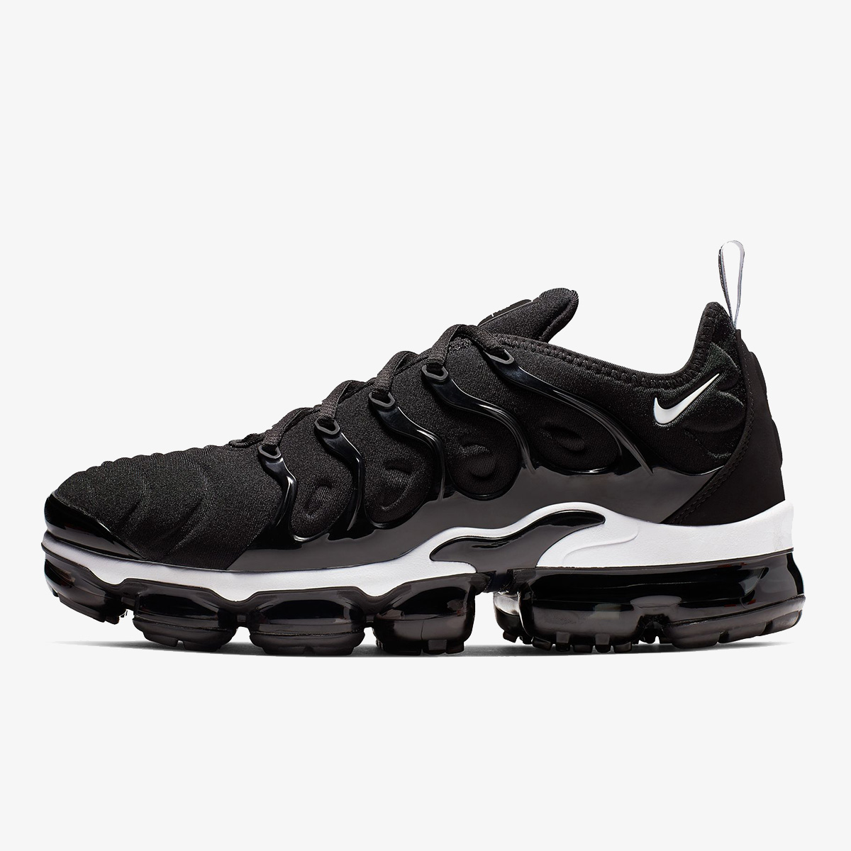 Triple white clearance vapormax plus women's