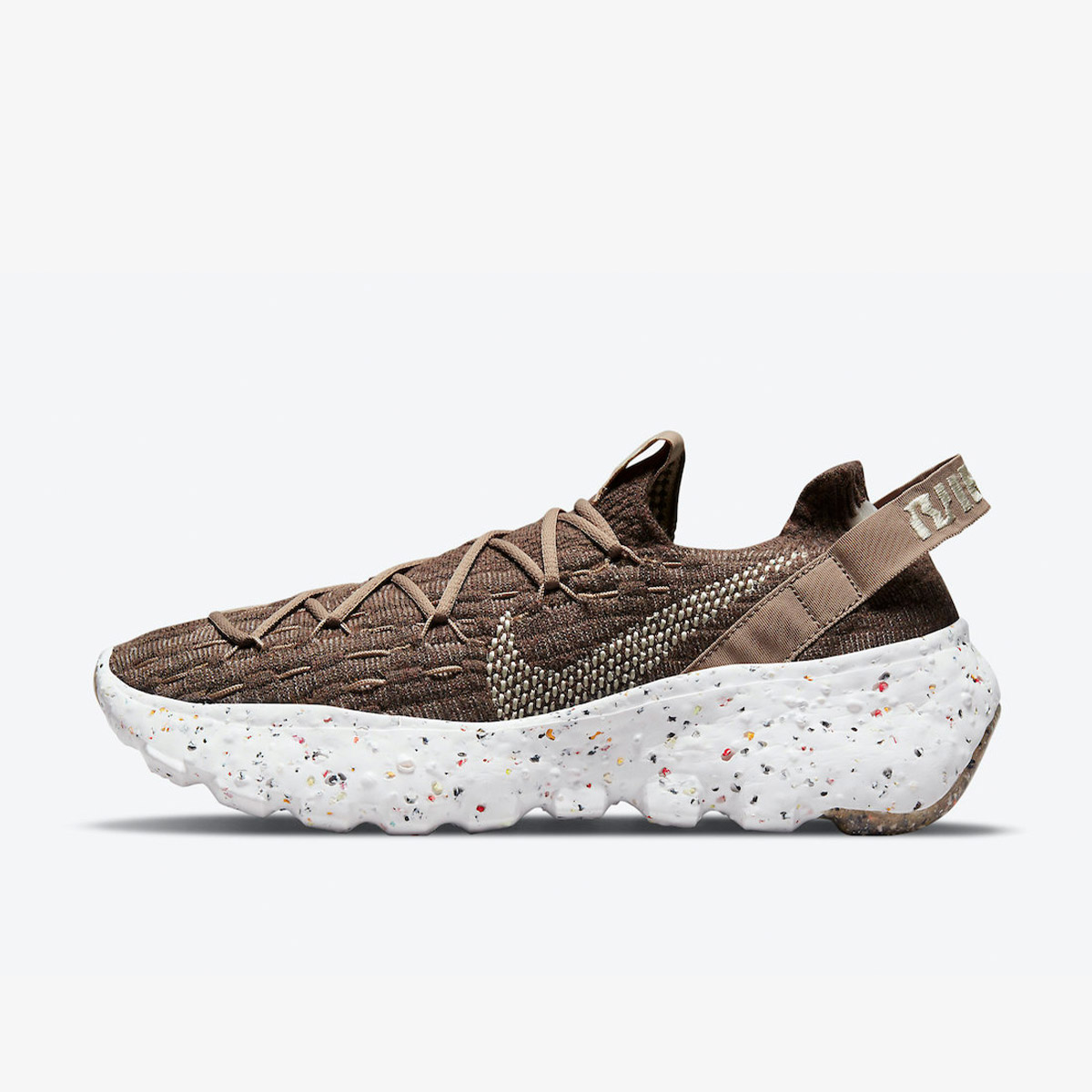 NIKE Tenisice Space Hippie 04 