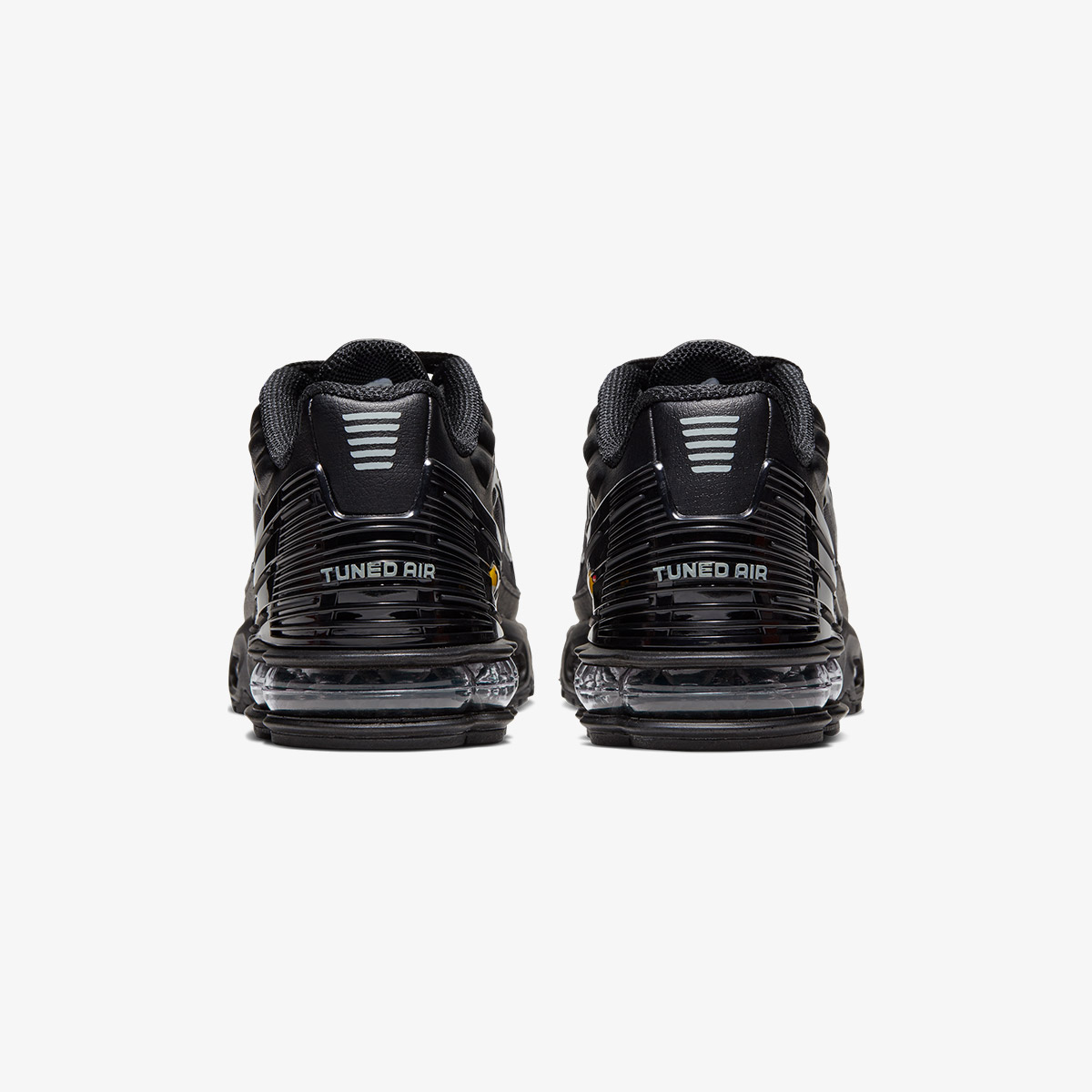 Triple air max deals