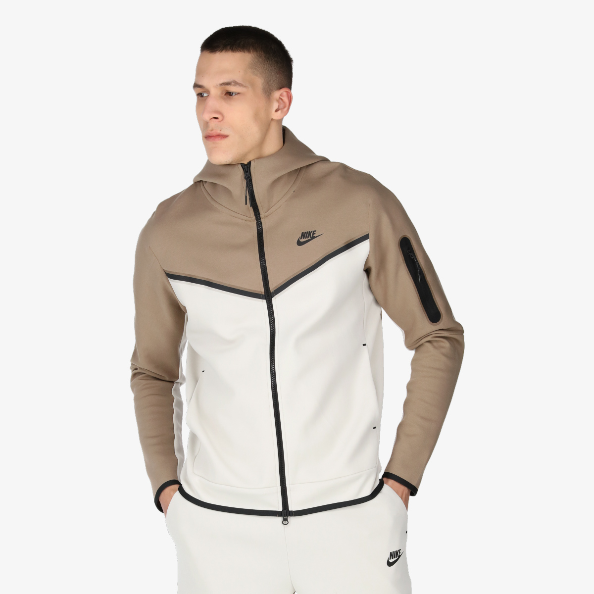 NIKE Majica s kapuljačom na patent Sportswear Tech Fleece Buzz