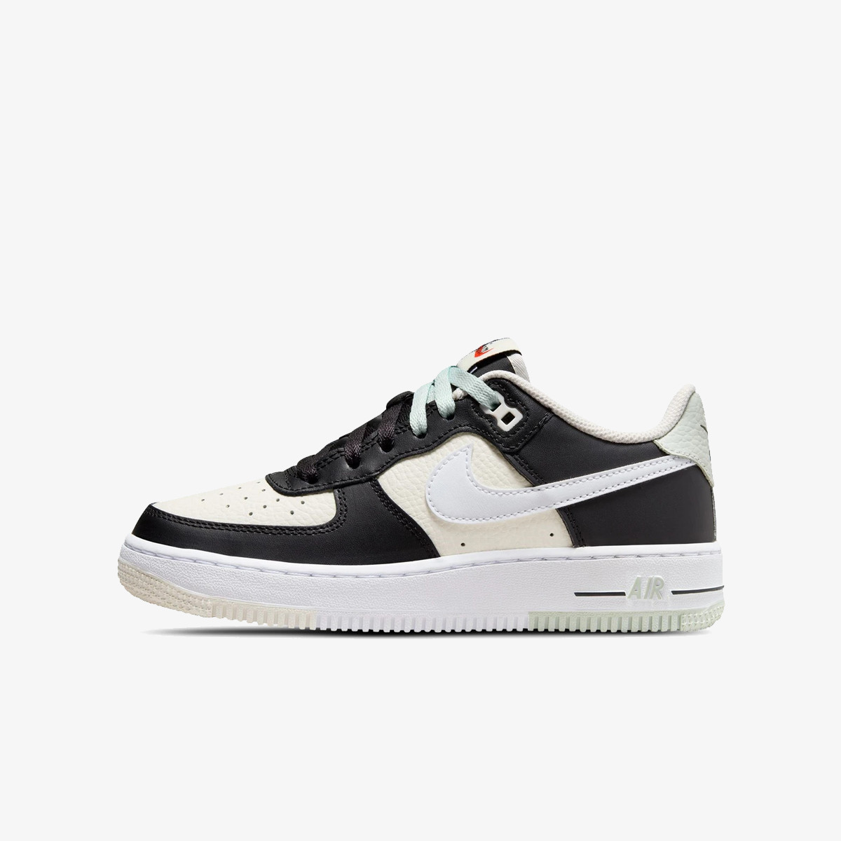 NIKE Tenisice AIR FORCE 1 LV8 1 BG 