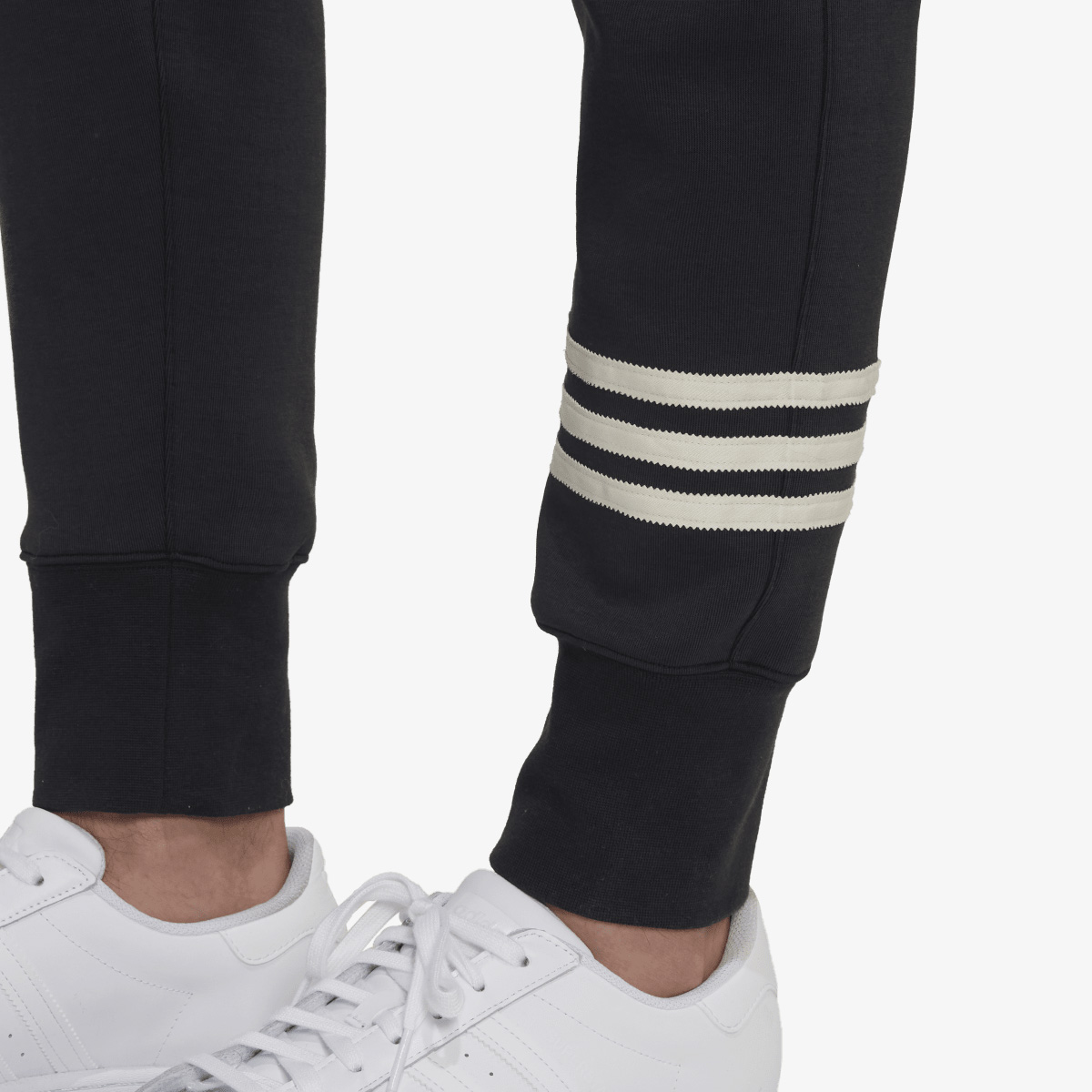 adidas Donji dio trenirke Adicolor Neuclassics 