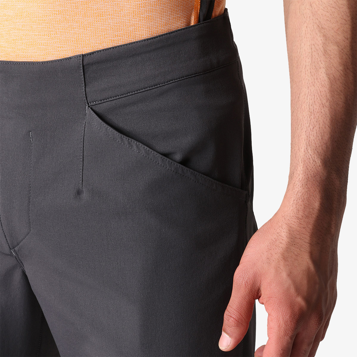THE NORTH FACE Donji dio trenirke M AO WINTER REG TAPERED PANT ASPHALT GRE 