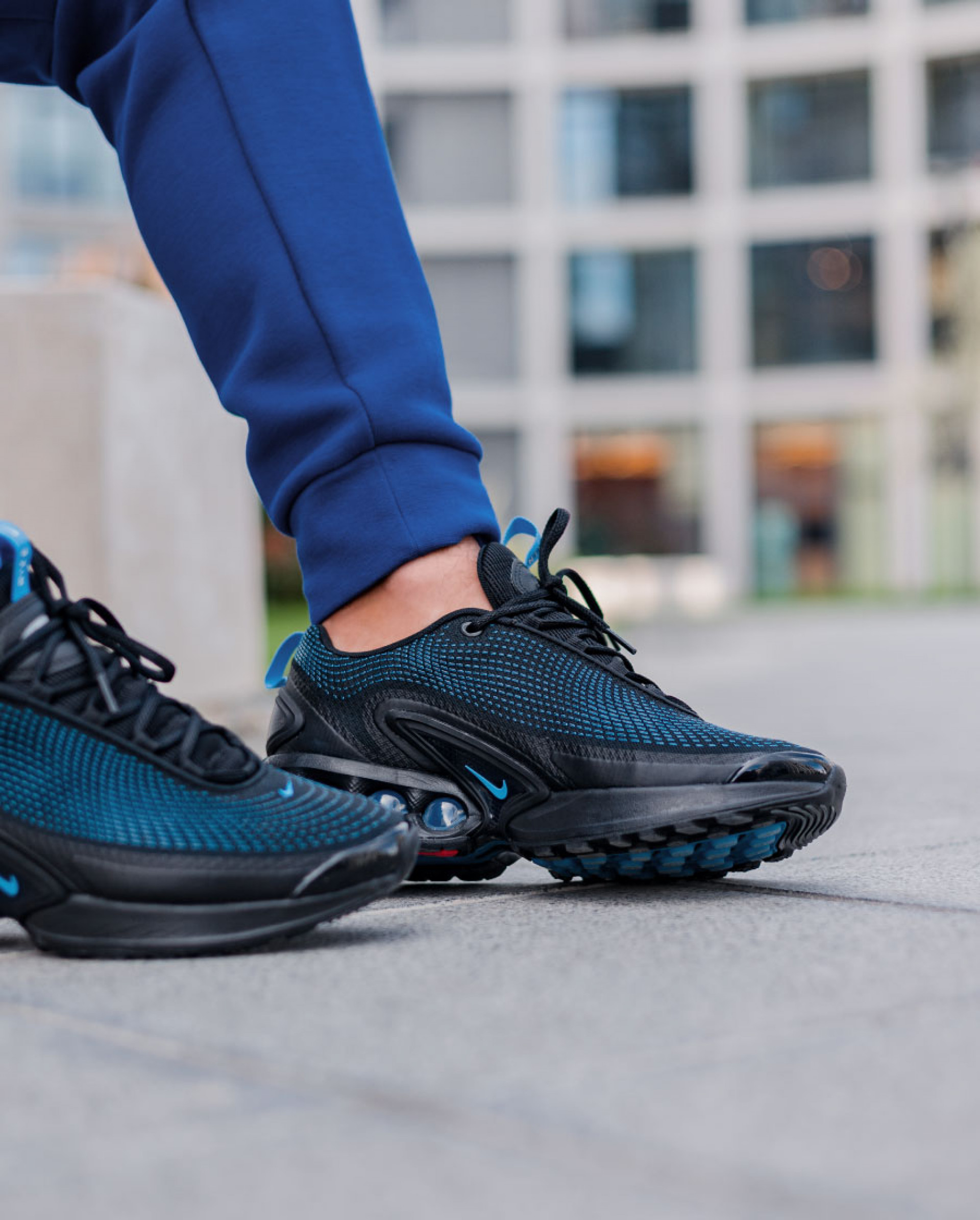 Air Max DN Buzz Sneakers