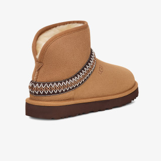 UGG Čizme Classic Mini Crescent 