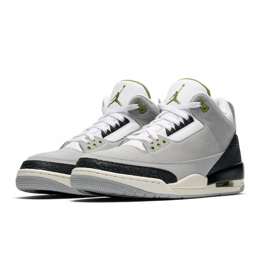 NIKE Tenisice AIR JORDAN 3 RETRO 