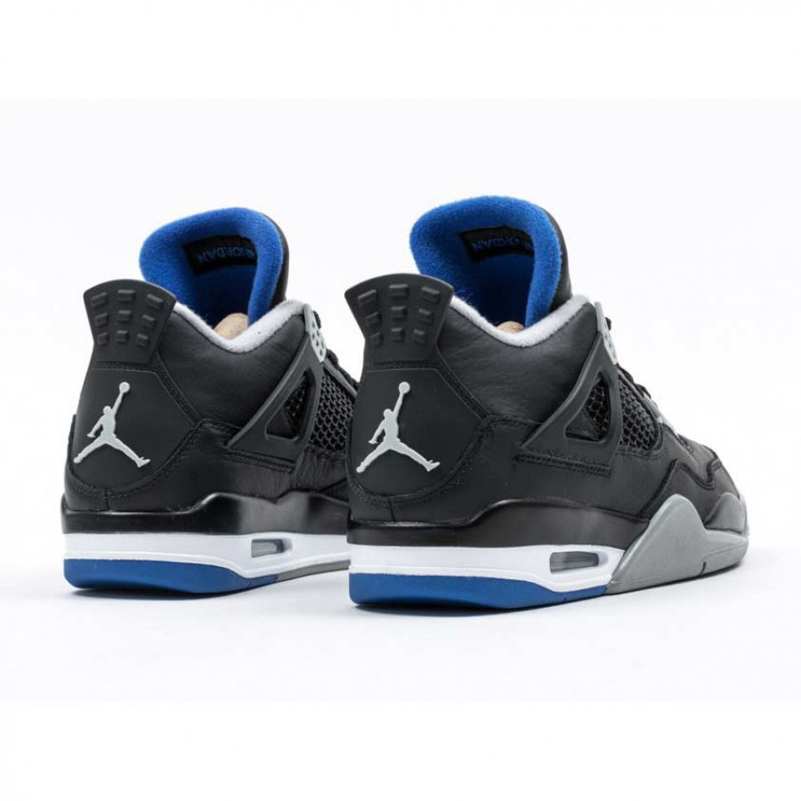 NIKE AIR JORDAN 4 RETRO 