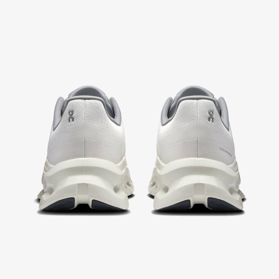 On Tenisice Cloudtilt 