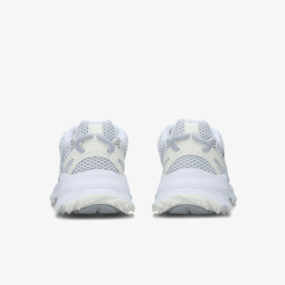 LACOSTE Tenisice WOMEN'S L003 NEO SHOT SNEAKERS 