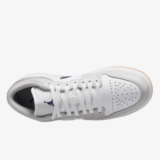 NIKE Tenisice Air Jordan 1 