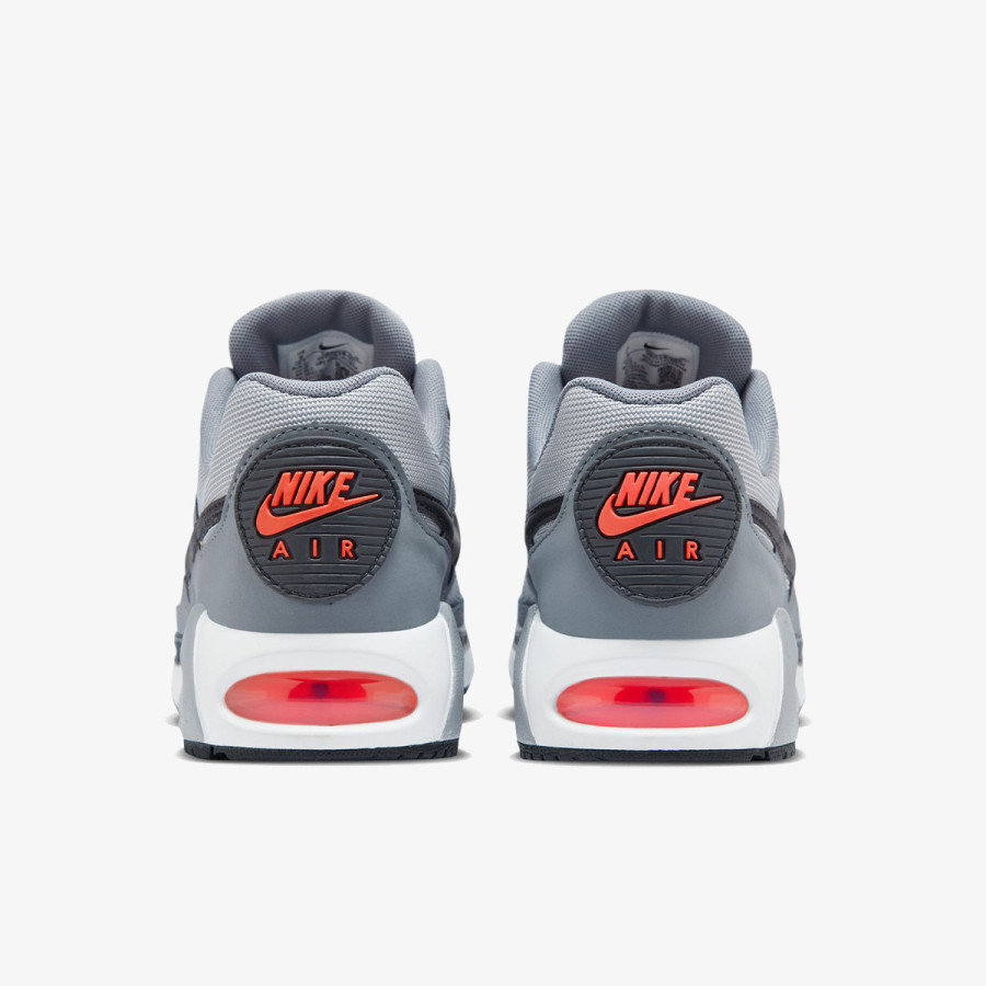 NIKE Tenisice Air Max IVO 