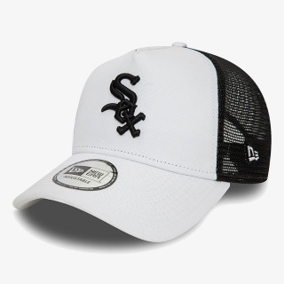 NEW ERA Šilterica LEAGUE ESS TRUCKER CHIWHI  WHIWHIBLK 