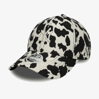 NEW ERA Šilterica FEMALE COW MIDI 9FORTY® 