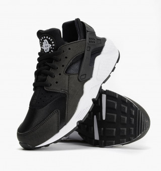 NIKE Tenisice WMNS AIR HUARACHE RUN 