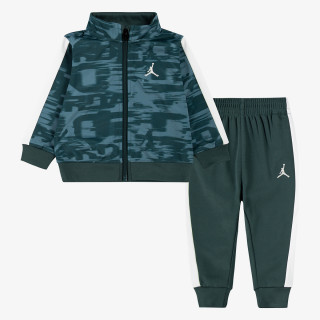 JORDAN Trenirka Flight