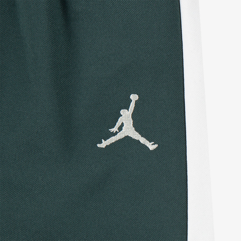 JORDAN Trenirka Flight