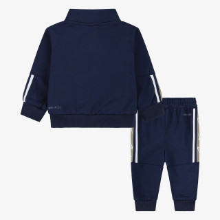 NIKE Trenirka Club 