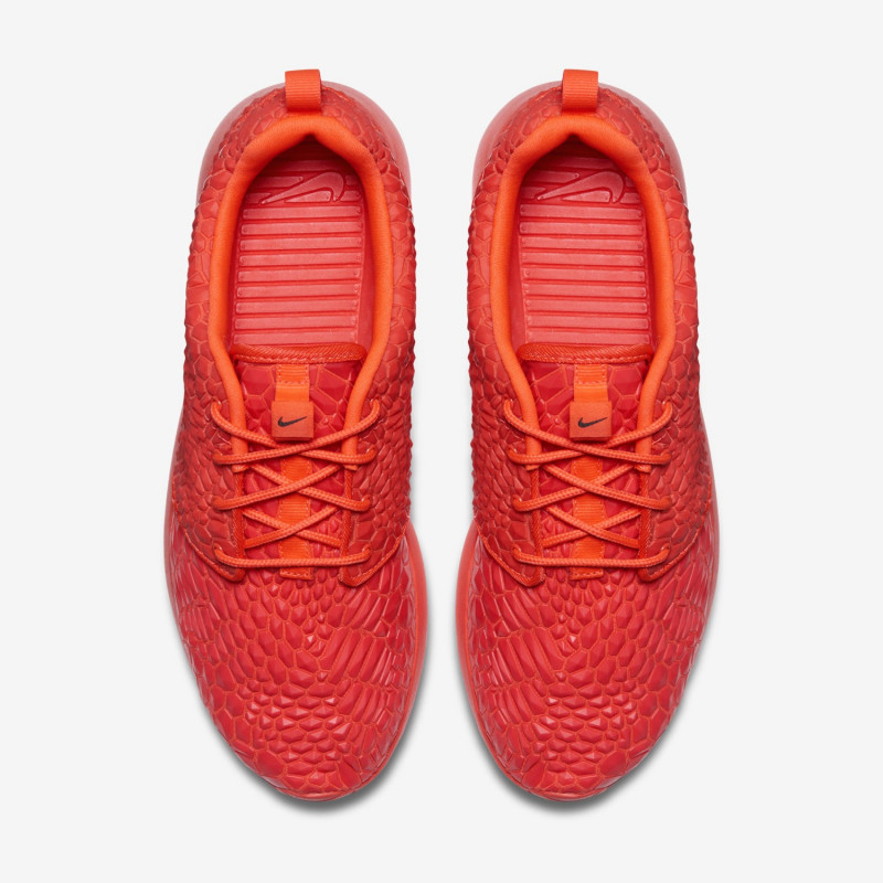 NIKE Tenisice W NIKE ROSHE ONE DMB 