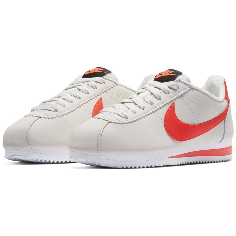 NIKE Tenisice WMNS CLASSIC CORTEZ LEATHER Buzz Sneaker Station