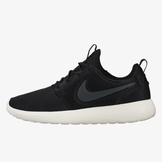 NIKE ROSHE TWO 