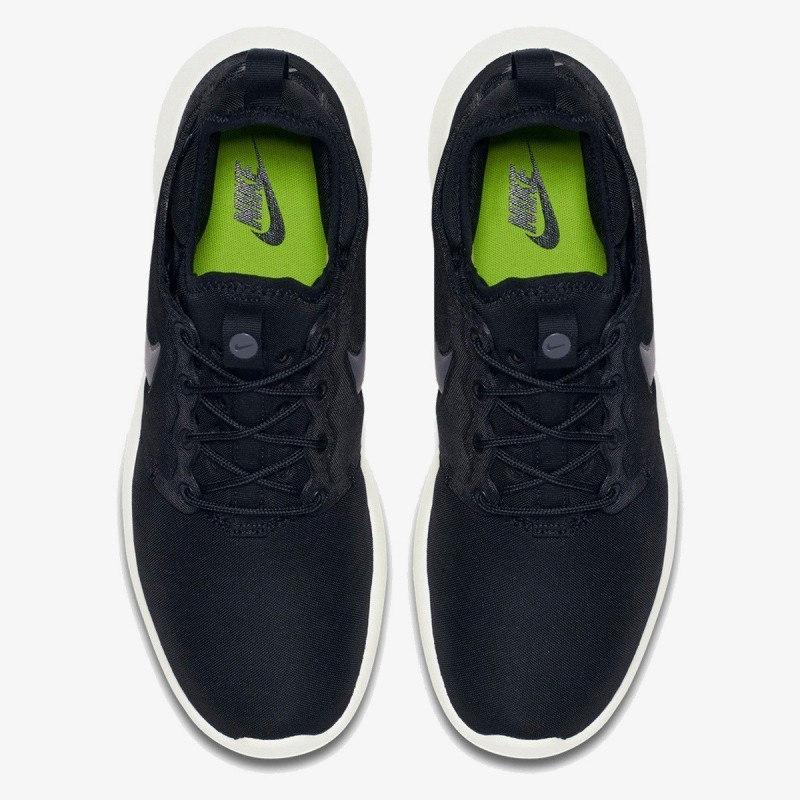 NIKE ROSHE TWO 