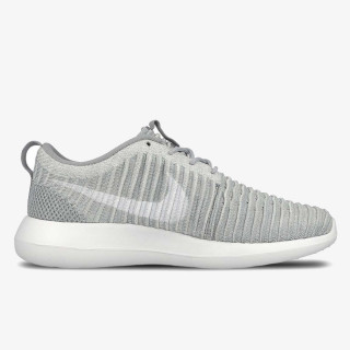 NIKE -1 NIKE ROSHE TWO FLYKNIT 