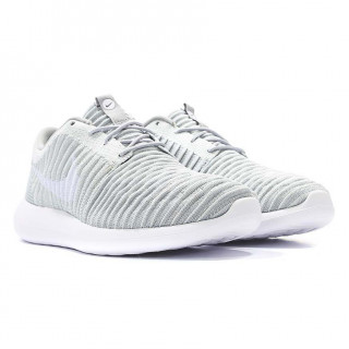 NIKE -1 NIKE ROSHE TWO FLYKNIT 