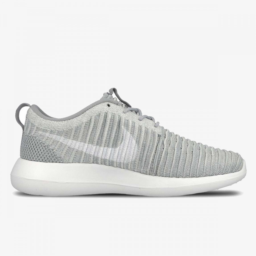 NIKE -1 NIKE ROSHE TWO FLYKNIT 