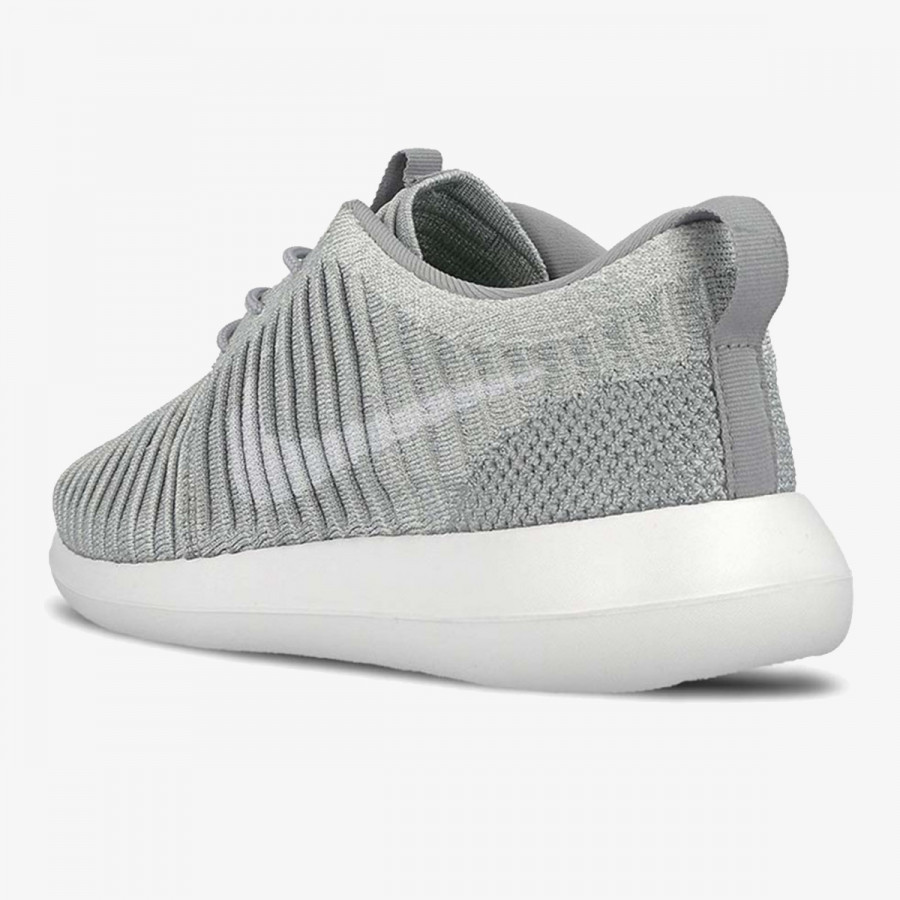 NIKE -1 NIKE ROSHE TWO FLYKNIT 
