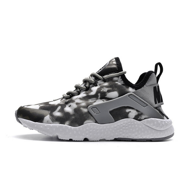 Nike huarache hotsell ultra print