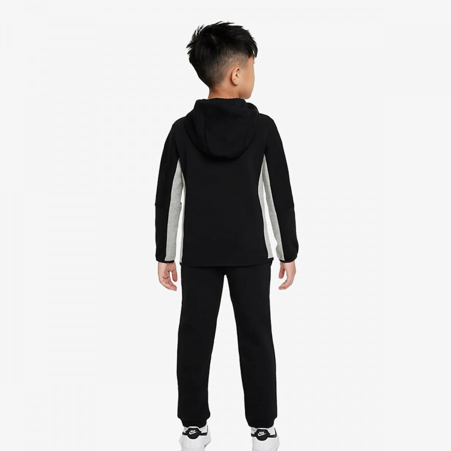 NIKE Trenirka SPORTSWEAR TECH 