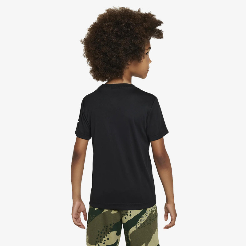 NIKE Majica kratkih rukava CLUB SEASONAL CAMO 