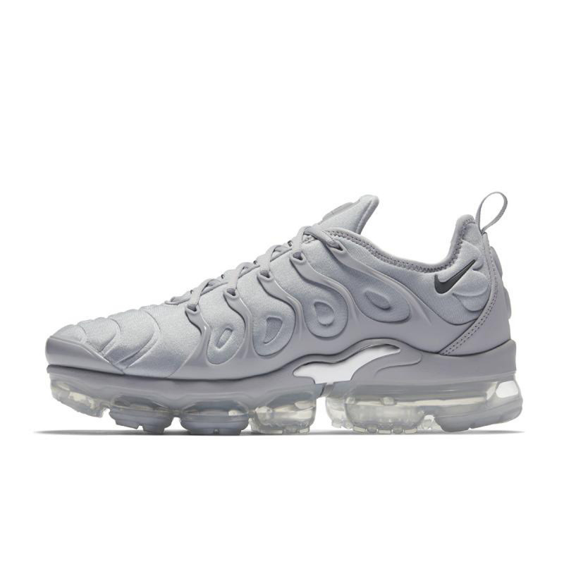 NIKE Tenisice AIR VAPORMAX PLUS 