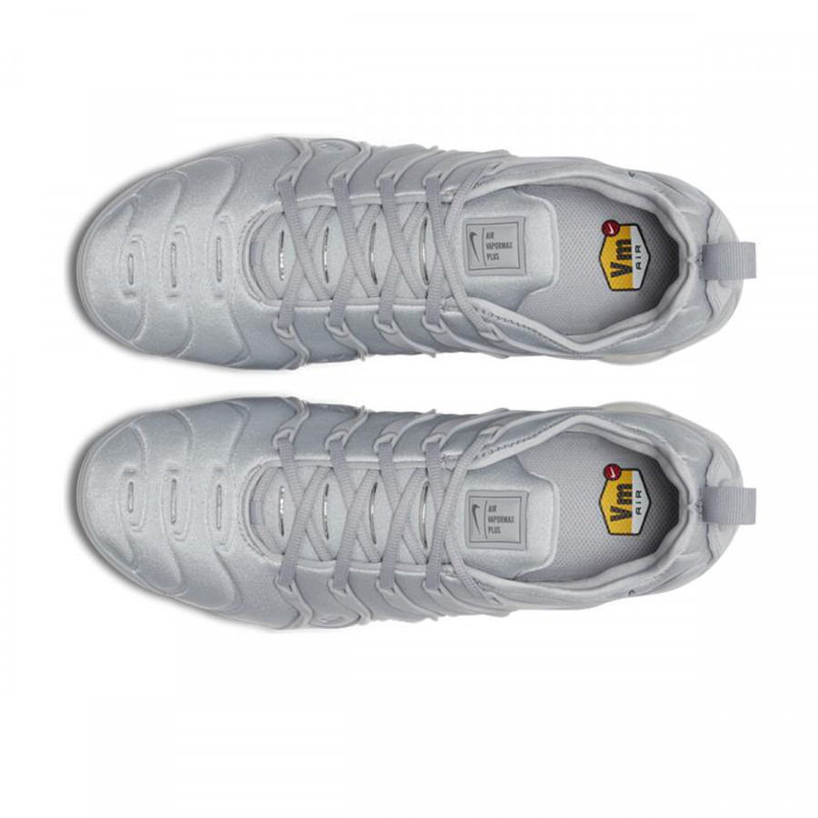 NIKE Tenisice AIR VAPORMAX PLUS 