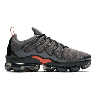 NIKE Tenisice AIR VAPORMAX PLUS 