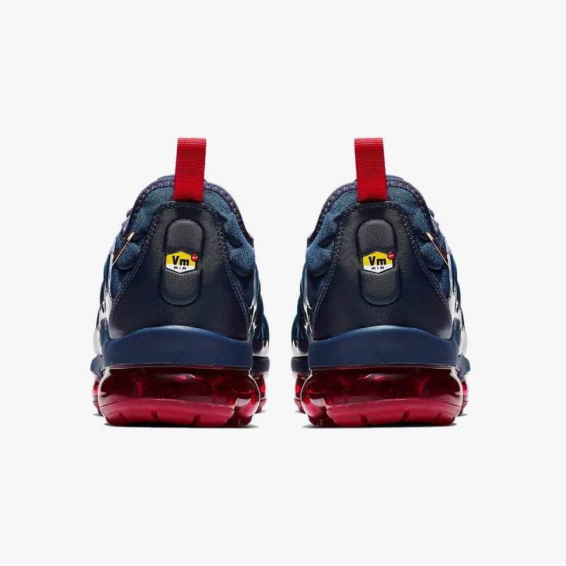 NIKE Tenisice AIR VAPORMAX PLUS 