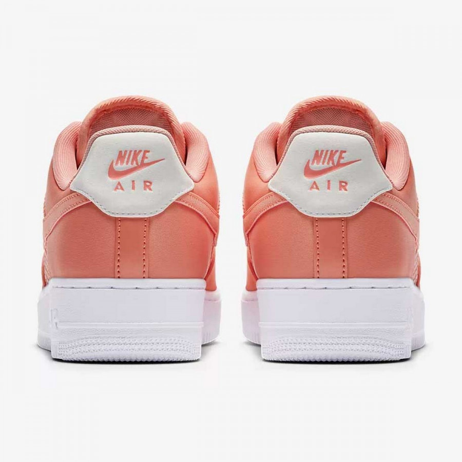 NIKE Tenisice WMNS AIR FORCE 1 '07 SE 