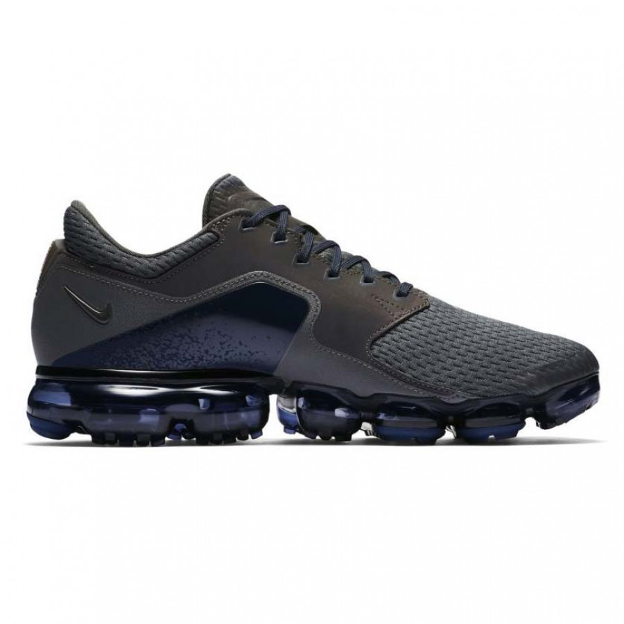 NIKE Tenisice NIKE AIR VAPORMAX R 