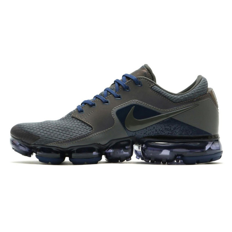 NIKE Tenisice WMNS NIKE AIR VAPORMAX R 