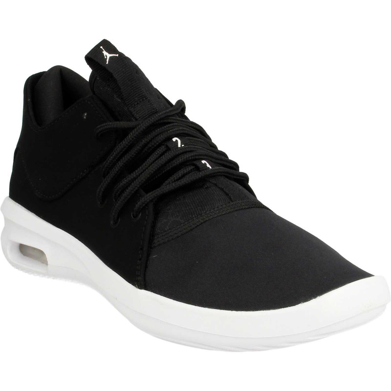 NIKE Tenisice AIR JORDAN FIRST CLASS BG 