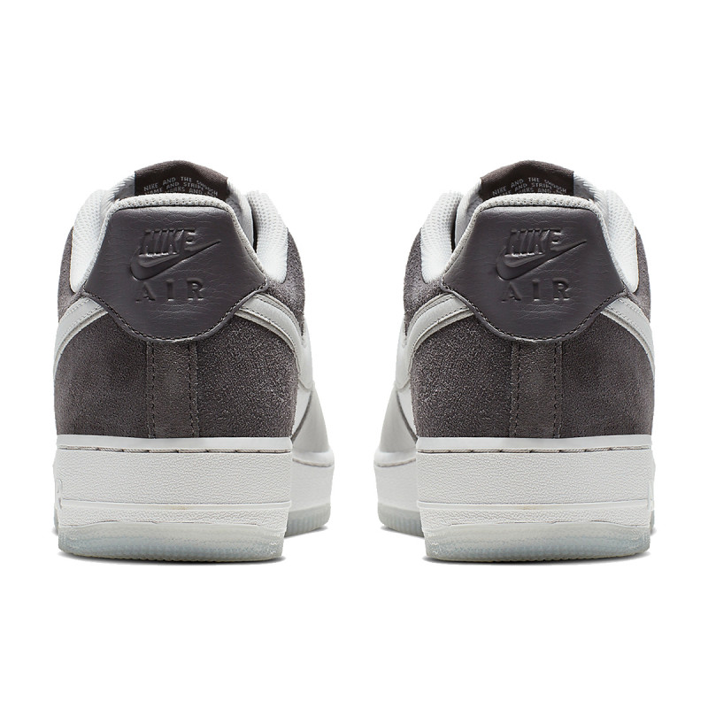 NIKE Tenisice AIR FORCE 1 '07 LV8 2 