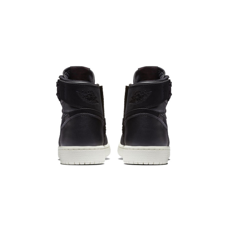 NIKE Tenisice WMNS AIR JORDAN 1 REBEL XX 