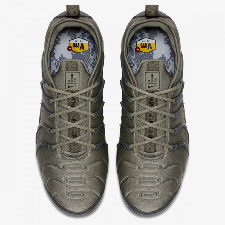 NIKE Tenisice Air VaporMax Plus 
