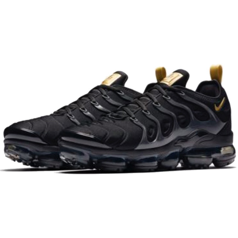 NIKE Tenisice AIR VAPORMAX PLUS 