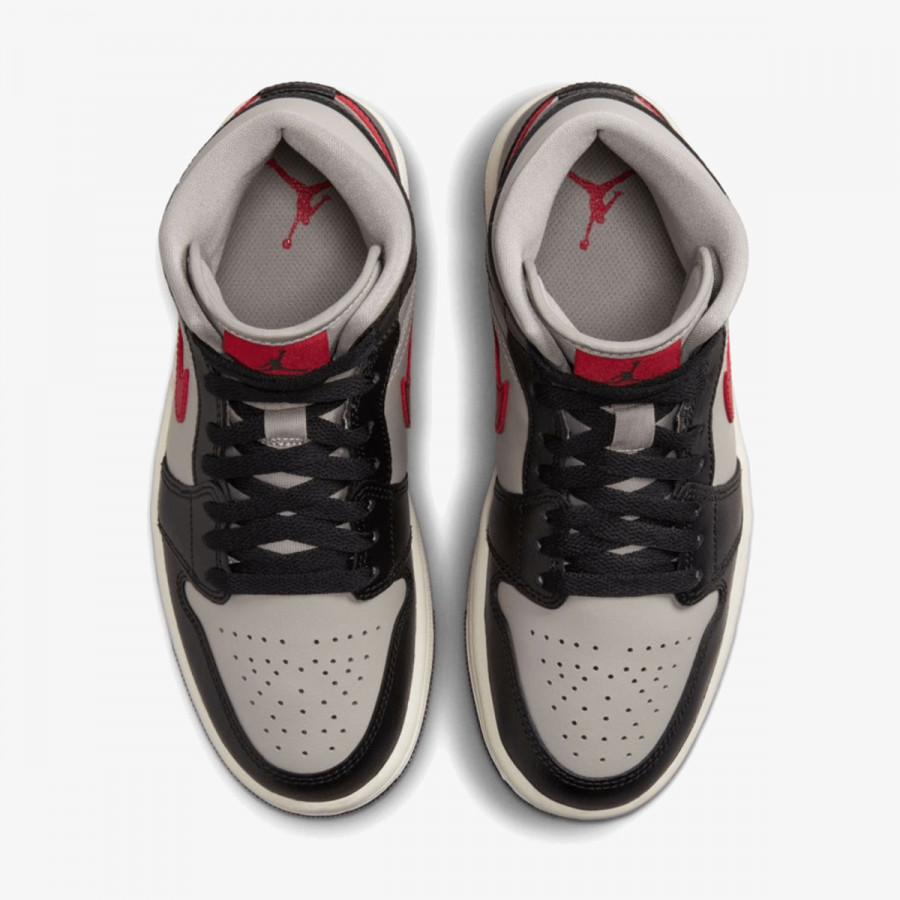 NIKE Tenisice Air Jordan 1 