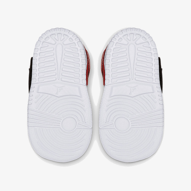 NIKE Tenisice SKY JORDAN 1 BT 