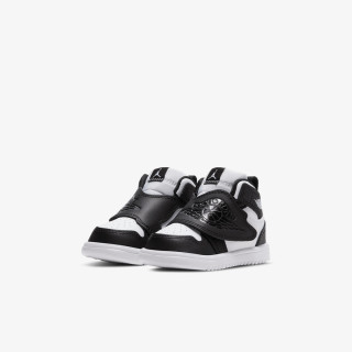 NIKE Tenisice SKY JORDAN 1 BT 