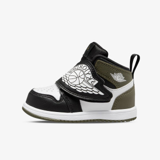 NIKE Tenisice Sky Jordan 1 