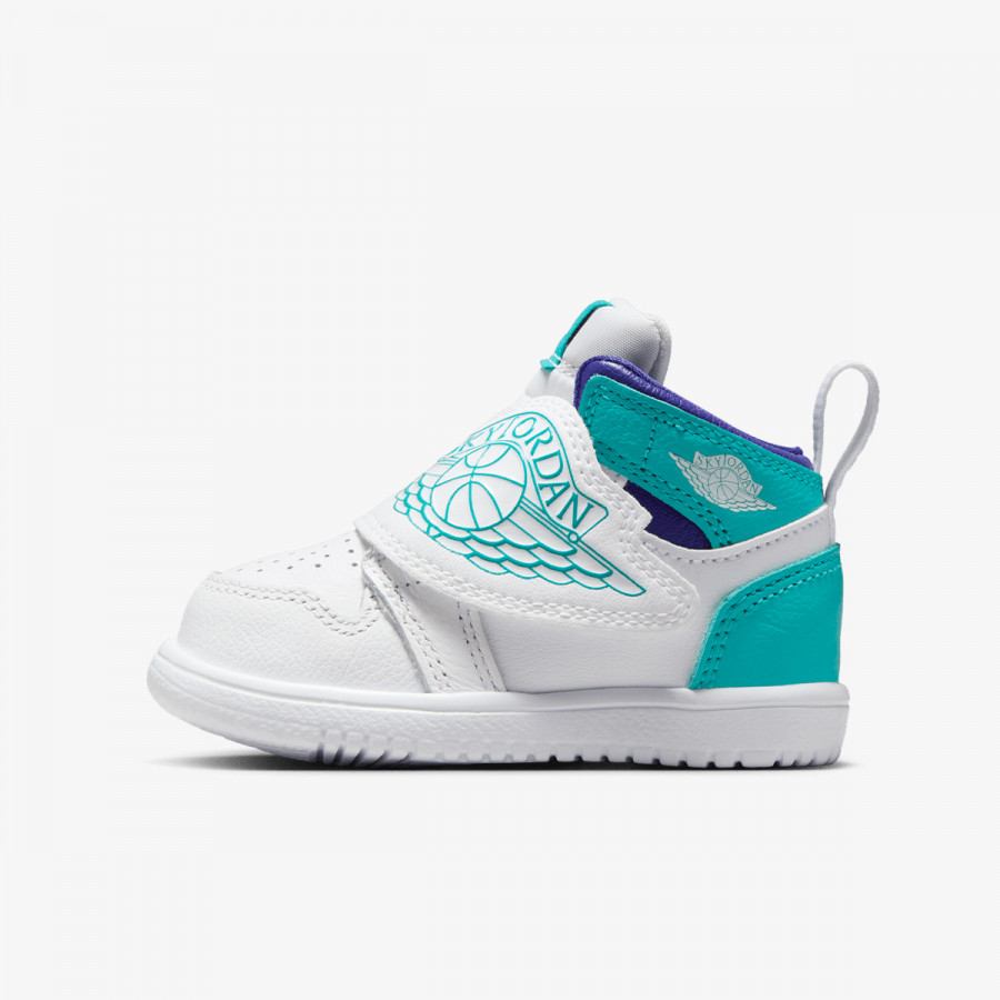 NIKE Tenisice Sky Jordan 1 